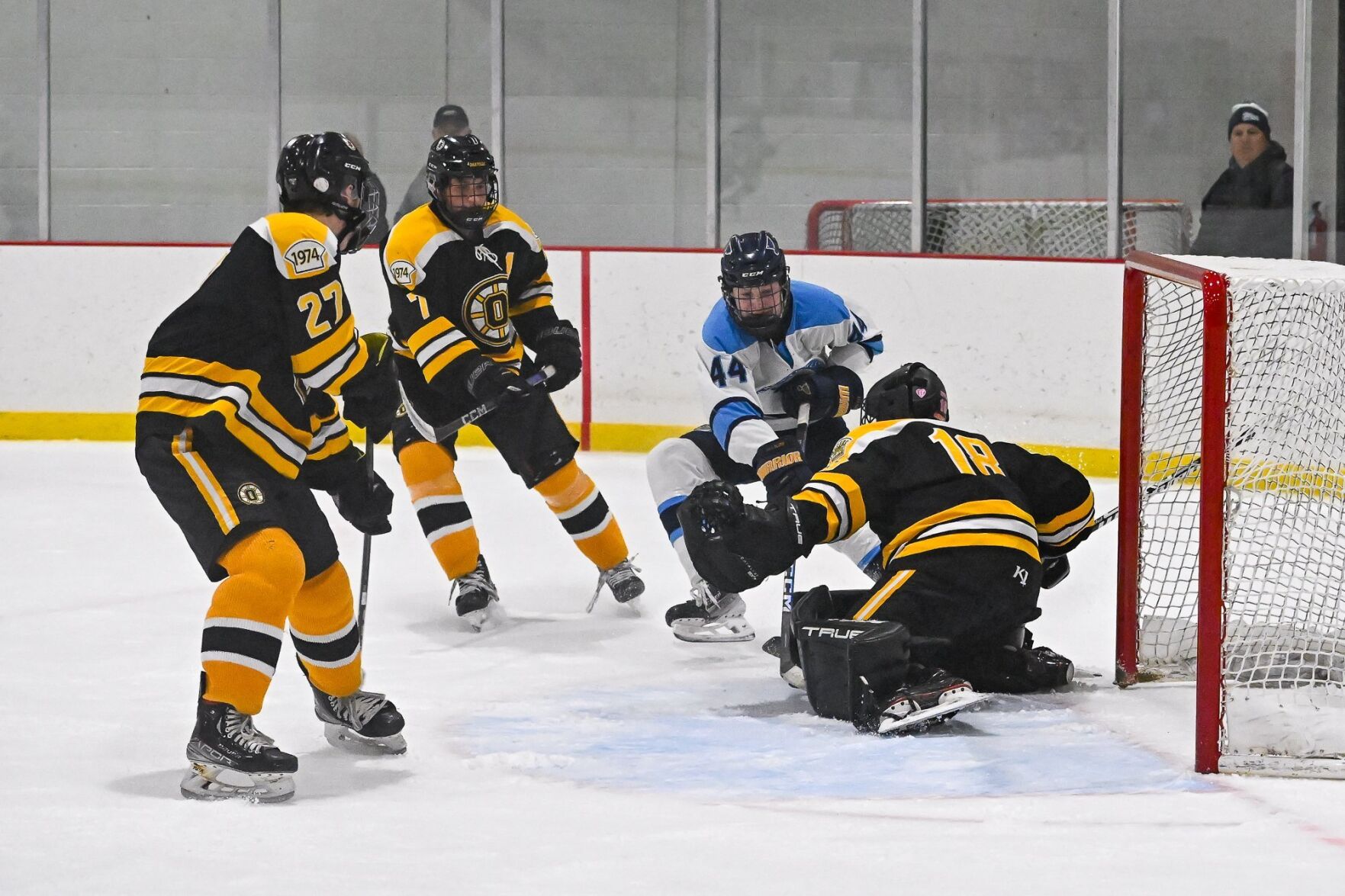 02/05/2024 - Hockey - Oakville vs Parkway West